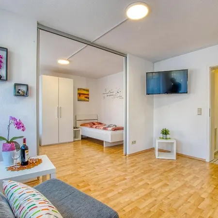 Apartment Adina & Nadine Guenthner In Kreis Boeblingen